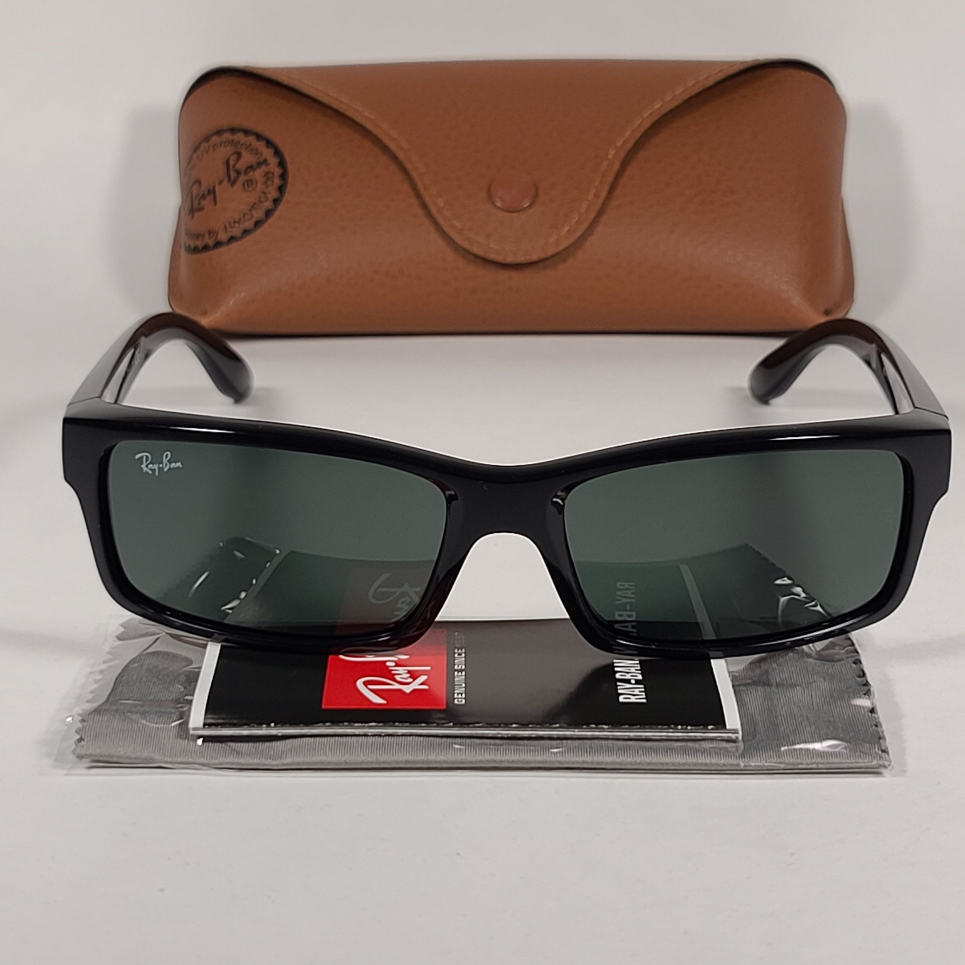 Ray-Ban Active Rectangle Sunglasses Black Gloss Nylon Frame Green Lens RB4151 601 - Sunglasses