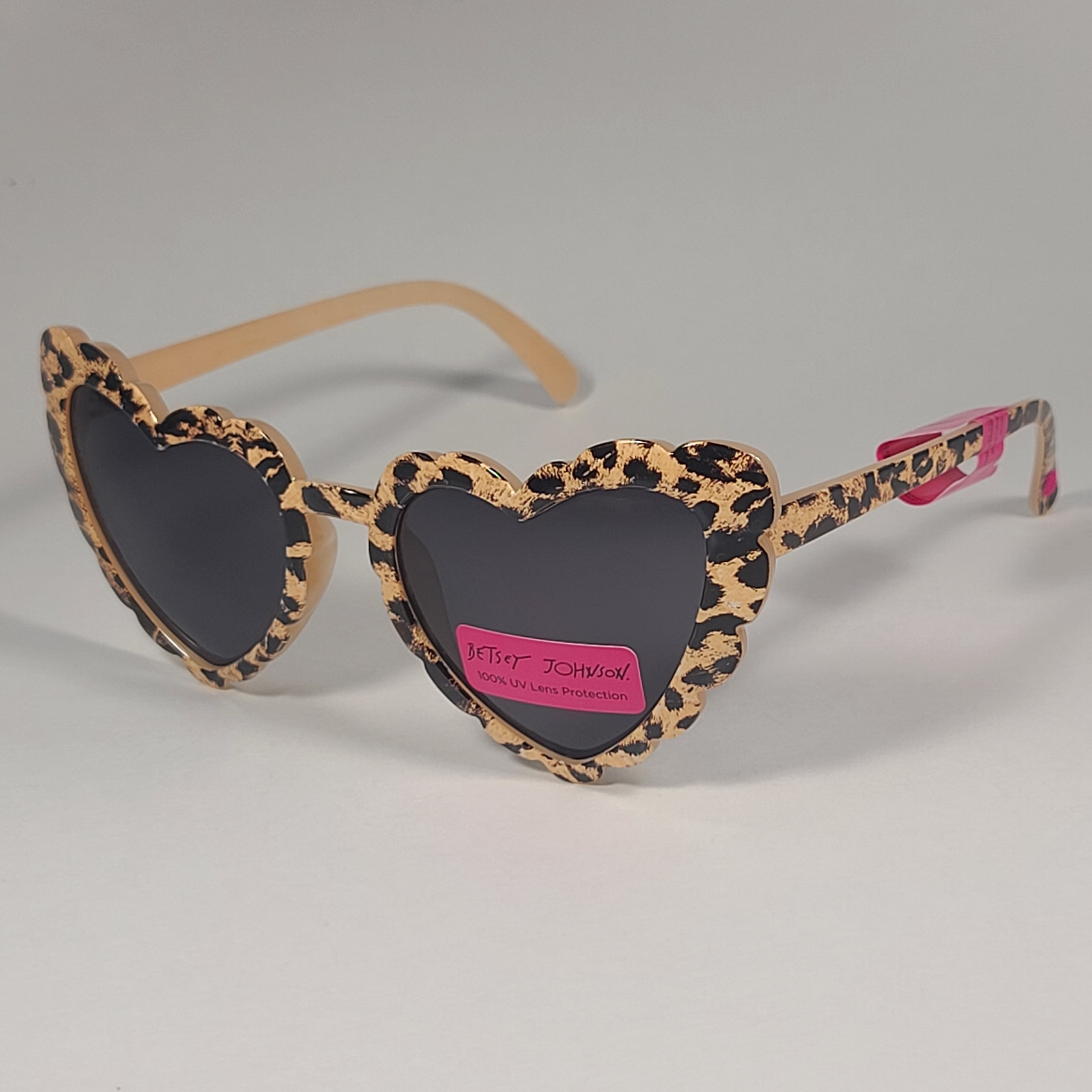 ON THE EDGE SUNGLASSES GOLD  Women's Sunglasses – Betsey Johnson