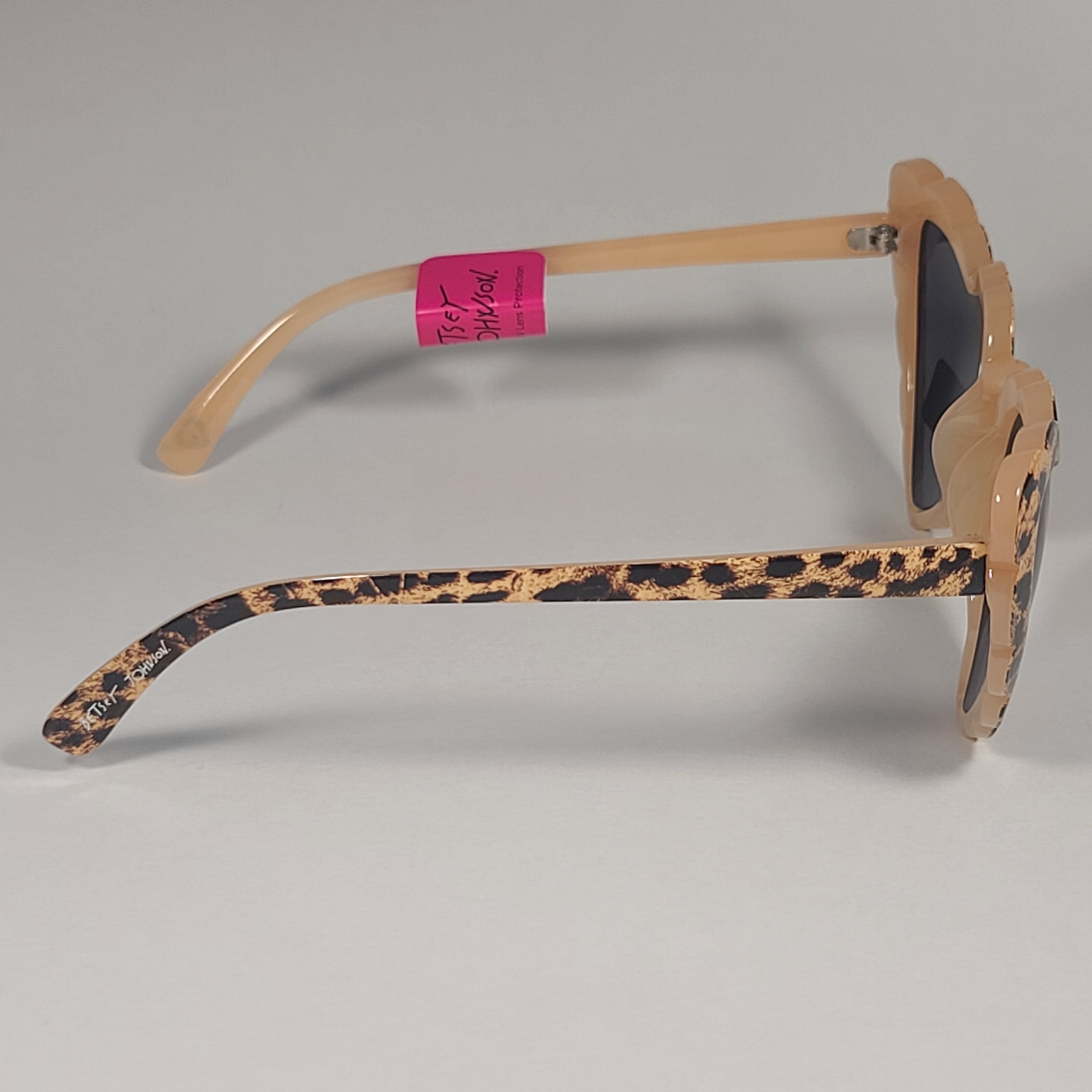 Betsey johnson best sale leopard sunglasses