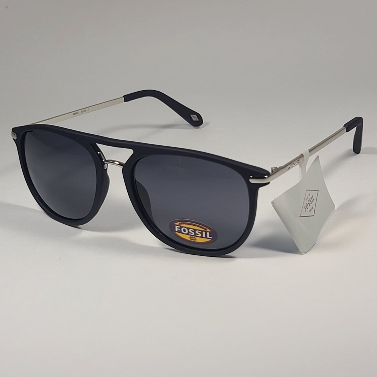 Fossil FM141 Pilot Style Sunglasses Matte Black Silver Frame Solid Gray Lens - Sunglasses