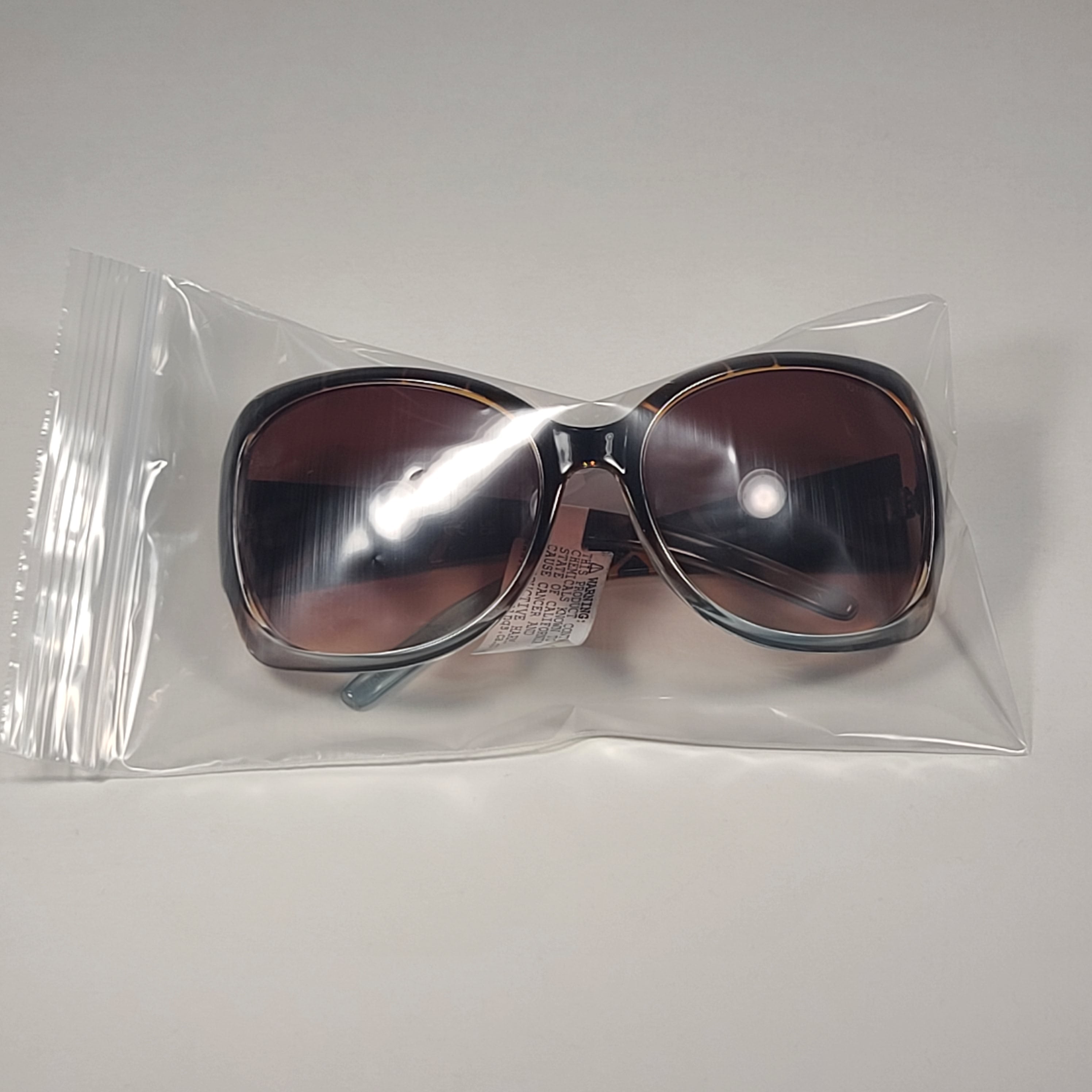 Guess 2024 vintage sunglasses