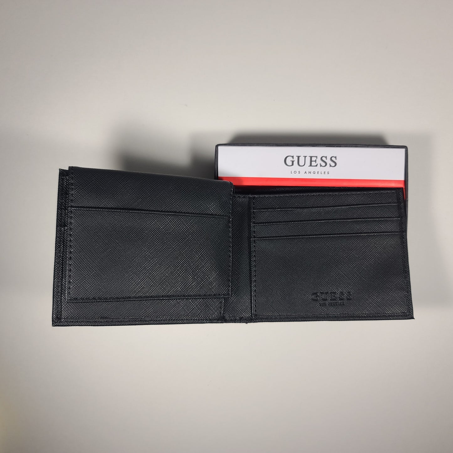 Guess Los Angeles Men’s Bifold Lion Emblem Wallet Black Passcase 31GO220099 - Wallets