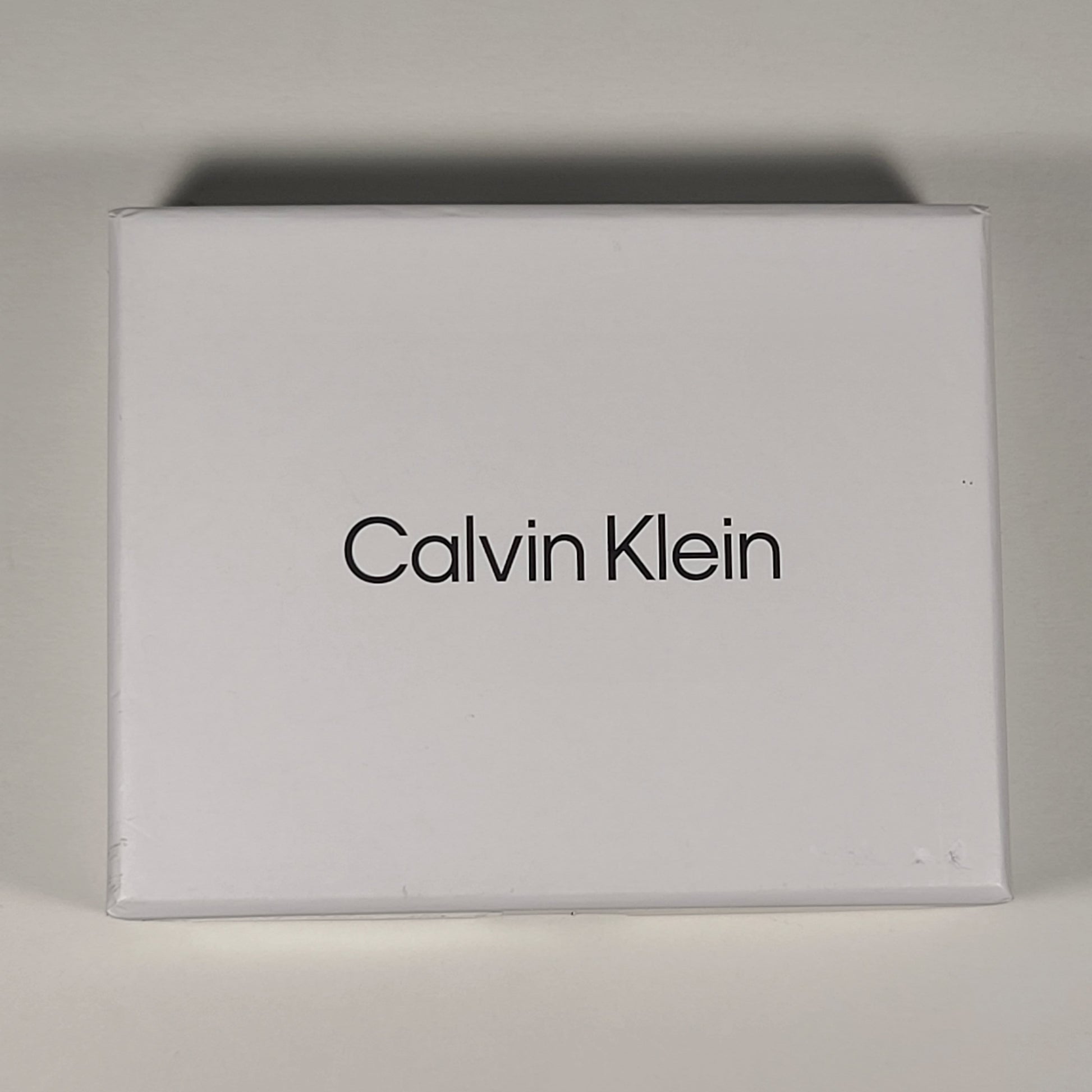 Calvin Klein Men’s Bifold Blue / Navy Leather RFID Wallet Passcase 31KA220032 - Wallets