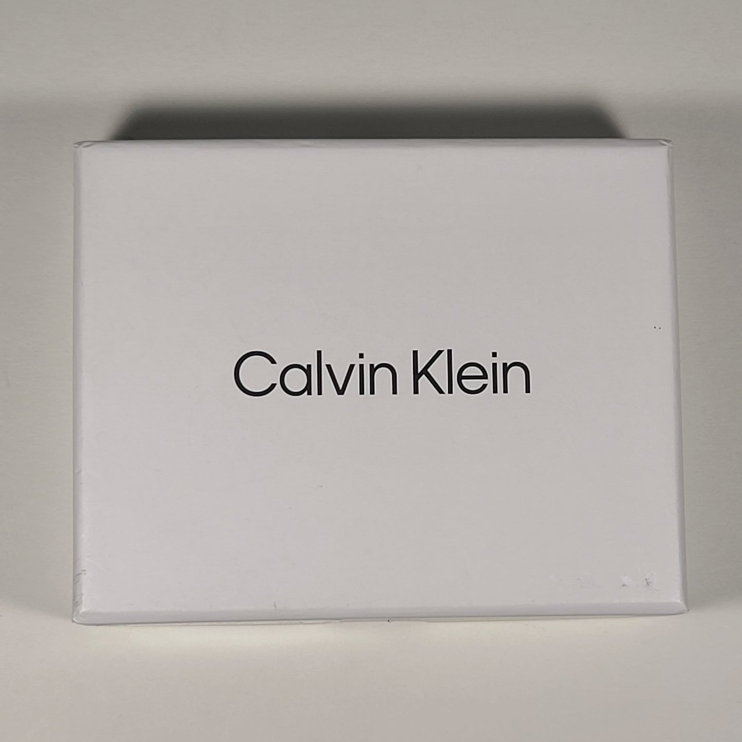 Calvin Klein Men’s Trifold Black Leather RFID Passcase Wallet 31KA110015 - Wallets