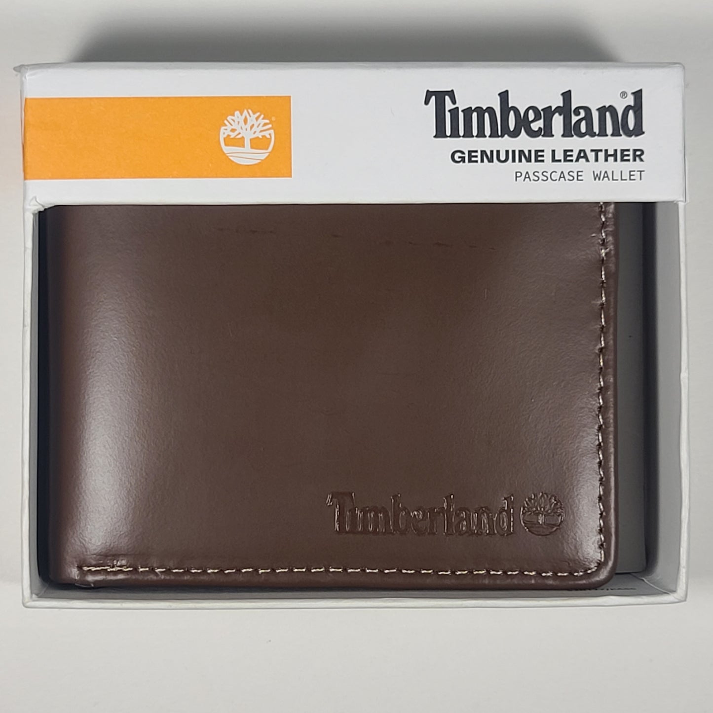 Timberland Men’s Bifold Light Brown Genuine Leather Passcase Wallet NP0695/21 - Wallets