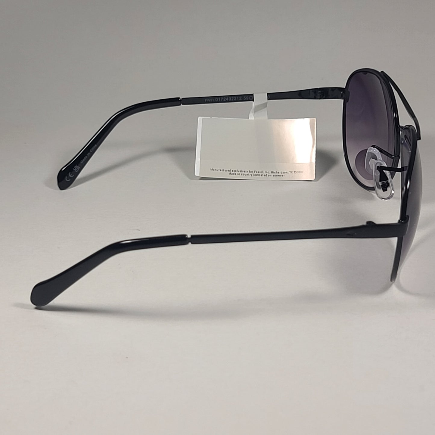 Fossil FW51 Pilot Sunglasses Black Frame & Smoke Gray Gradient Lens - Sunglasses