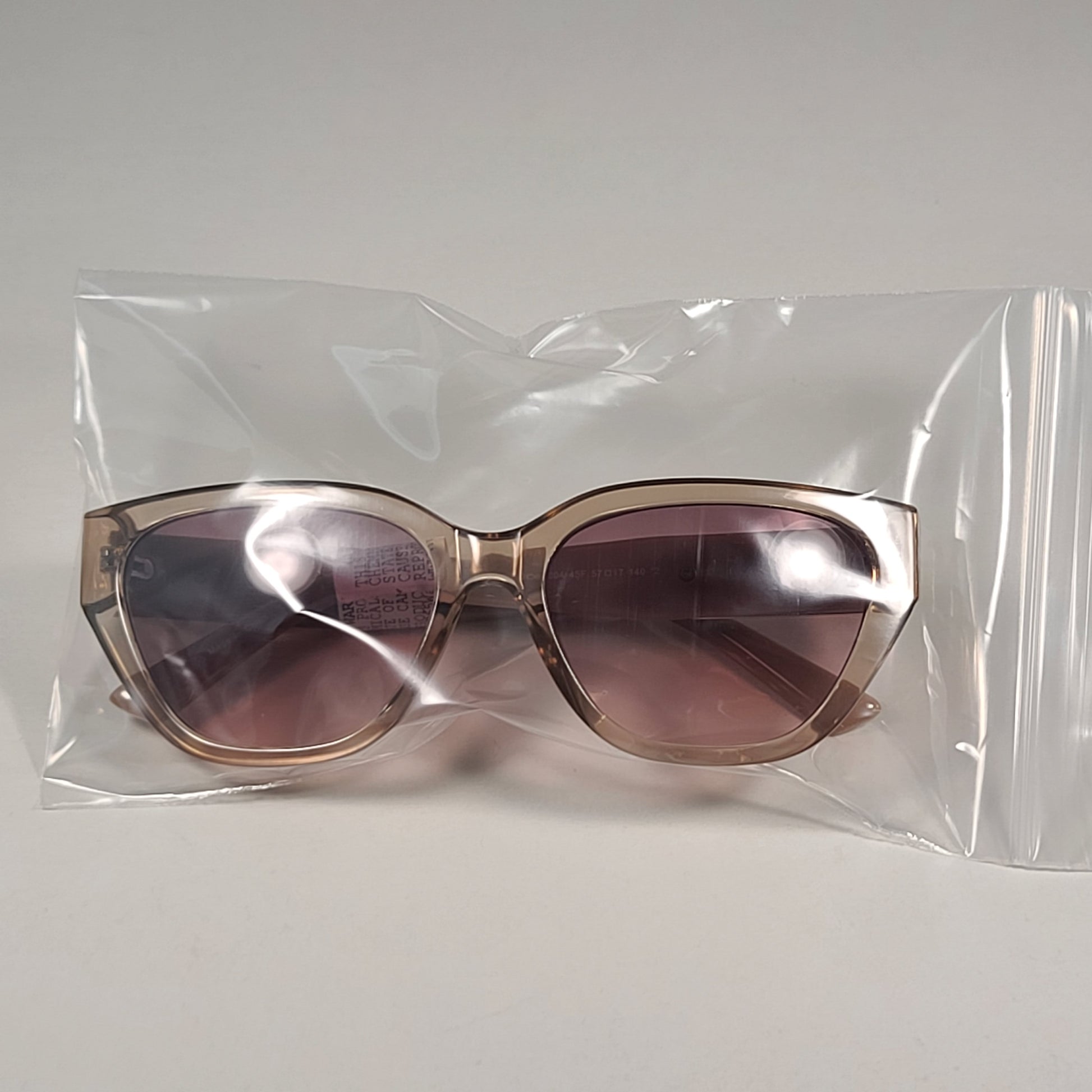 Guess GO0004 52F Cat Eye Sunglasses Nude And Crystal Frame Brown Gradient Lens