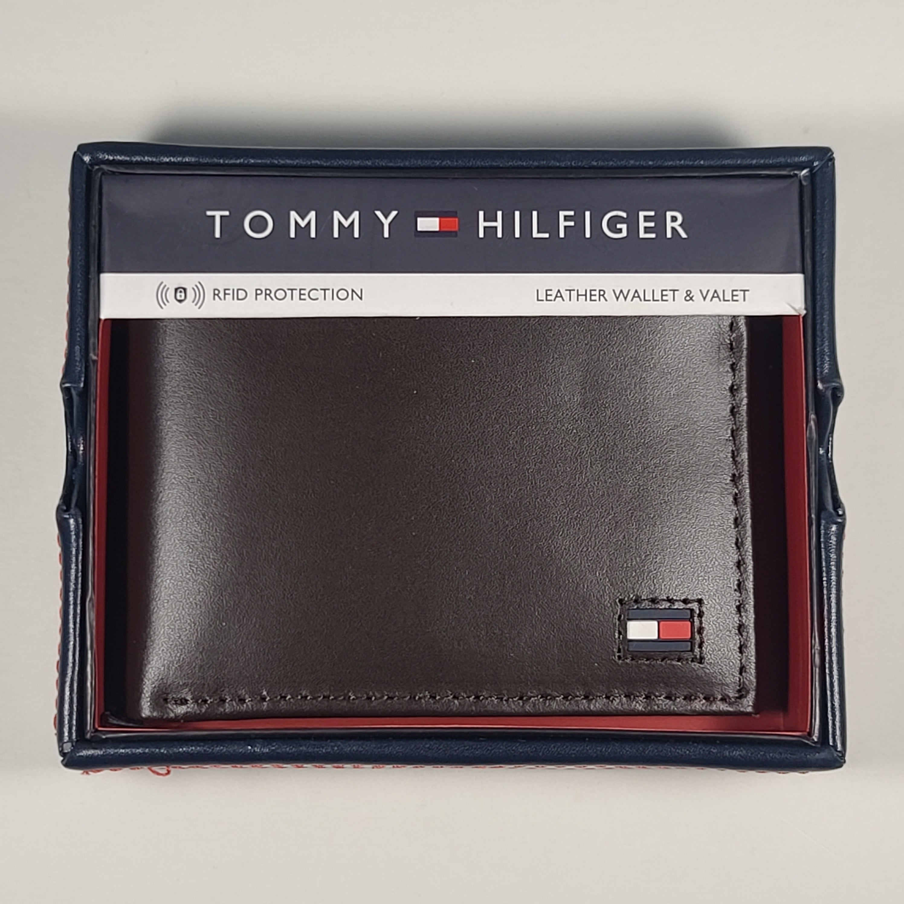 Tommy Hilfiger Men s Bifold Brown Leather RFID Wallet Valet 31HP2200 TheSunglassFashion