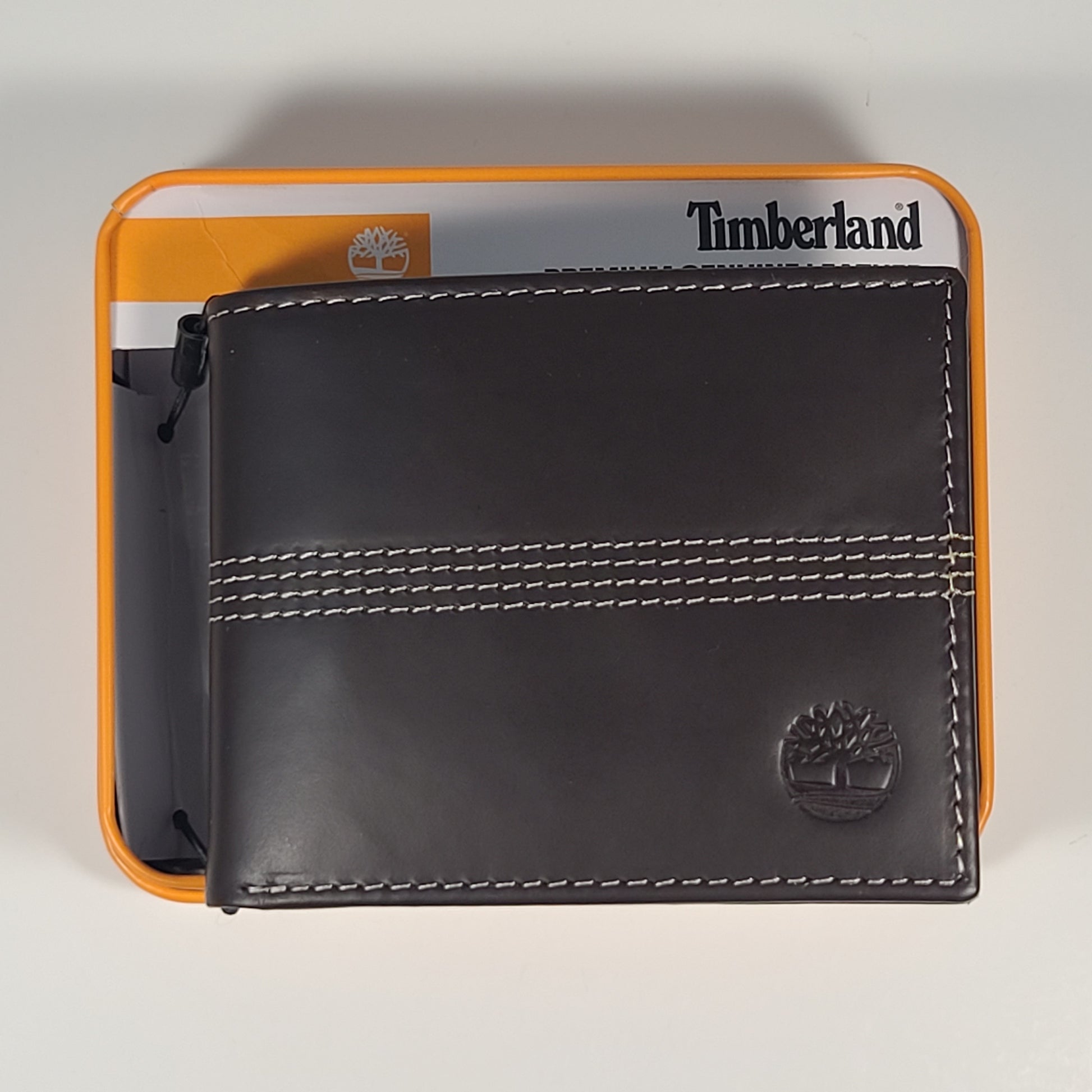 Timberland Men’s Bifold Dark Brown Premium Genuine Leather Banker Passcase Wallet NP0298/01RS - Wallets