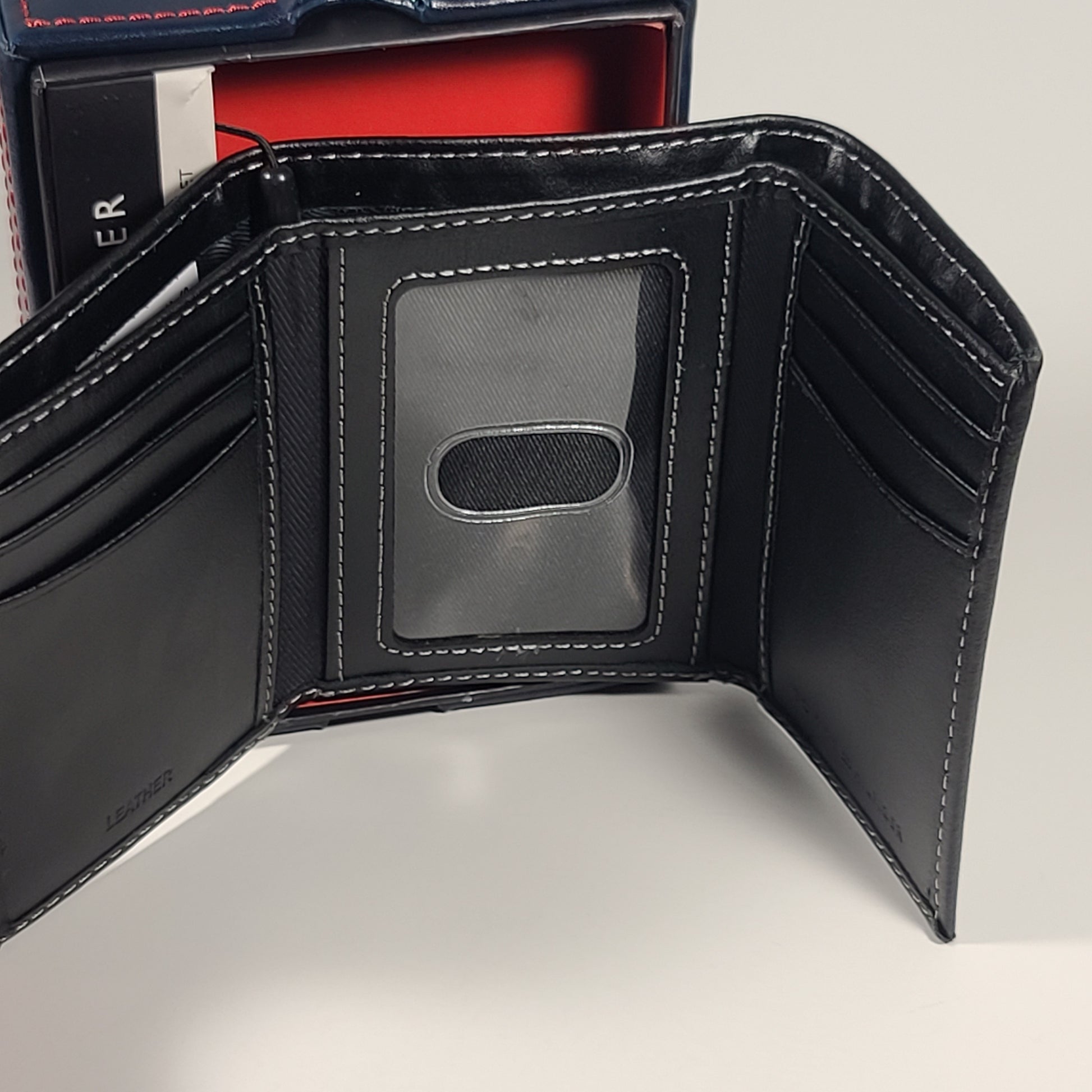 Tommy Hilfiger Men Trifold Black Leather RFID Wallet & Valet Passcase 31HP110023 - Wallets