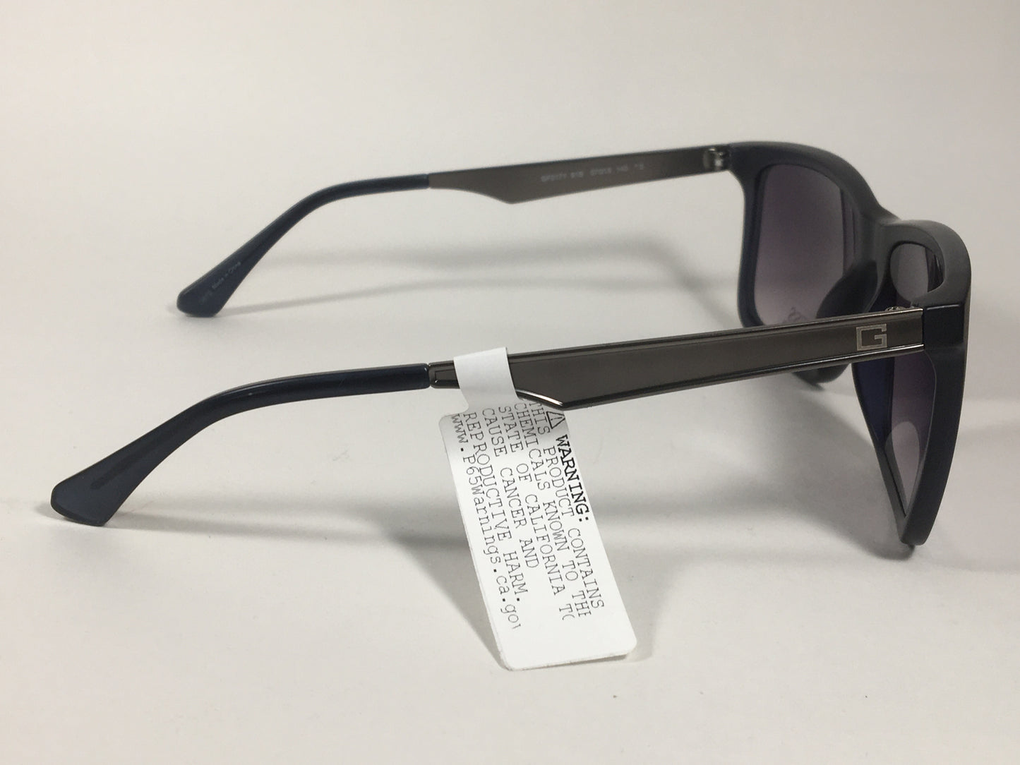 Guess Rectangular Sunglasses Gunmetal Dark Navy Blue Frame Smoke Gray Gradient Lens GF0171 91B