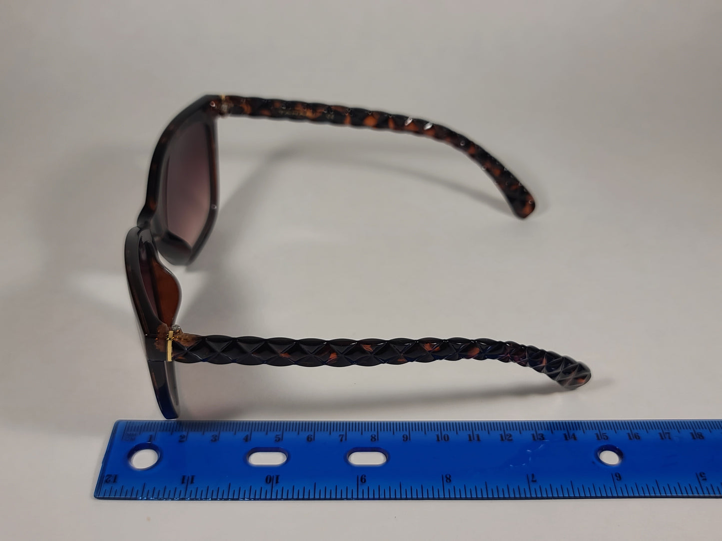 Tahari Rectangular Sunglasses Tortoise Frame Brown Gradient TH795 TS - Sunglasses