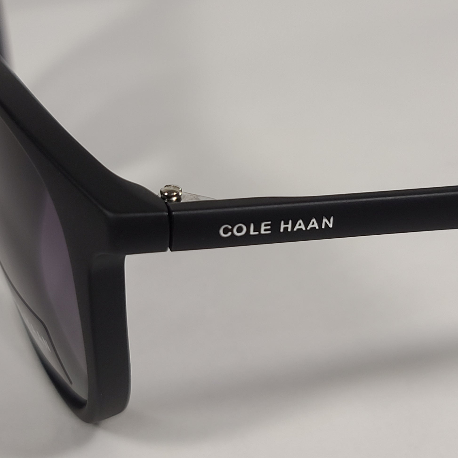 Cole Haan CH8502 001 Polarized Key Hole Sunglasses Matte Black Frame Smoke Gradient Lens - Sunglasses