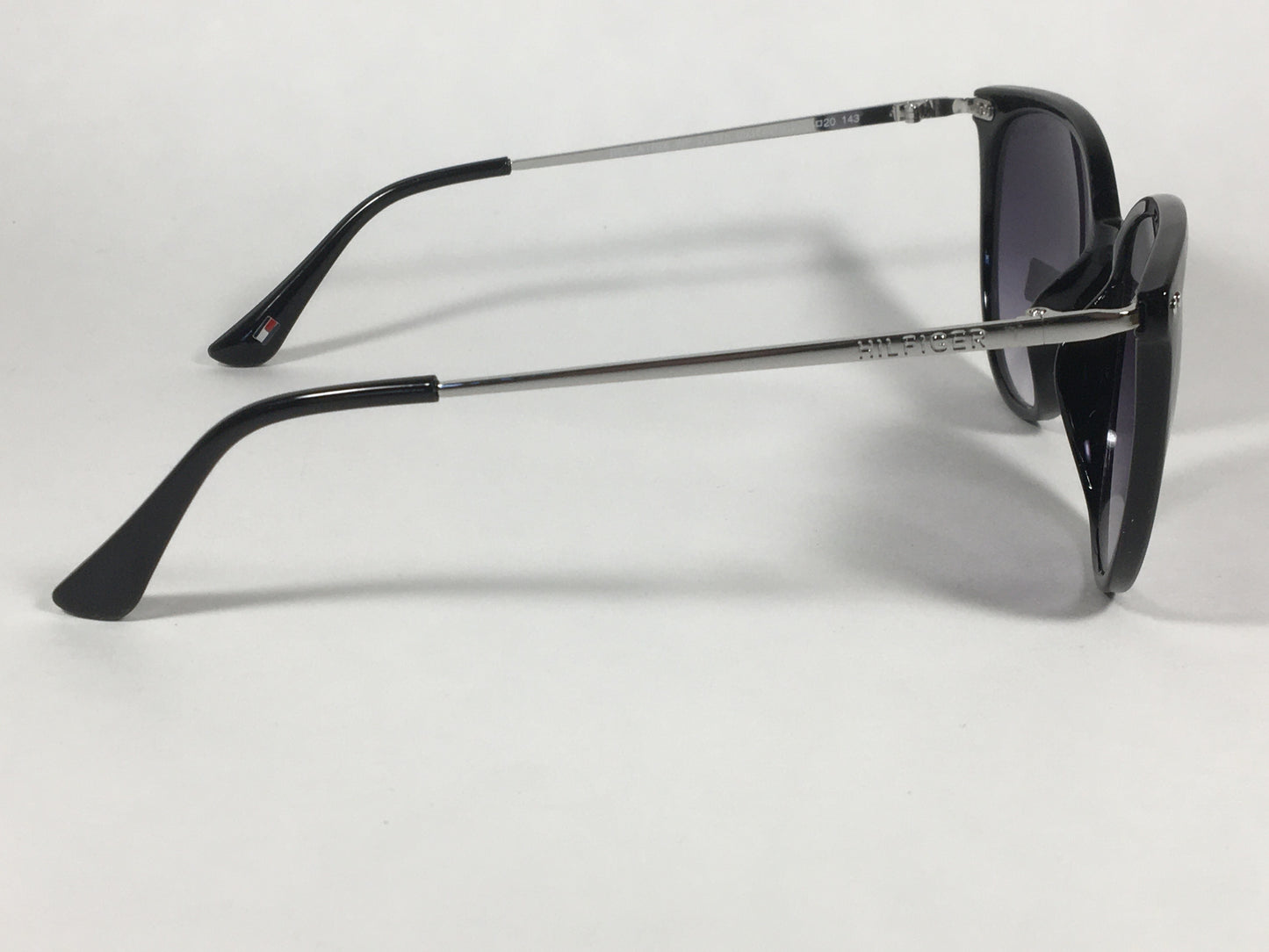 Tommy Hilfiger ’Bellatrix’ WP OL475 Sunglasses Shiny Black Silver Frame Gray Gradient Lens