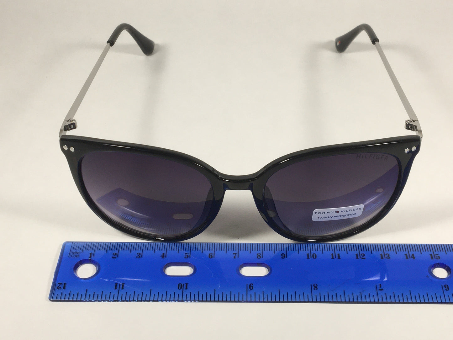 Tommy Hilfiger ’Bellatrix’ WP OL475 Sunglasses Shiny Black Silver Frame Gray Gradient Lens