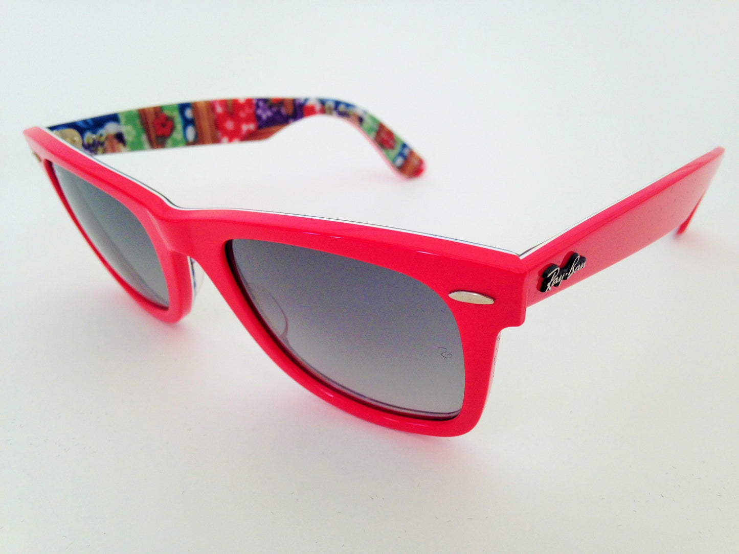 Ray-Ban Rare Prints Series #11 Wayfarer Sunglasses Red Coral Print Frame Gray Gradient Lens RB2140 1139/71 - Sunglasses