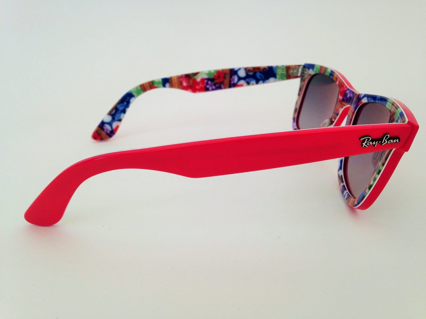 Ray-Ban Rare Prints Series #11 Wayfarer Sunglasses Red Coral Print Frame Gray Gradient Lens RB2140 1139/71 - Sunglasses