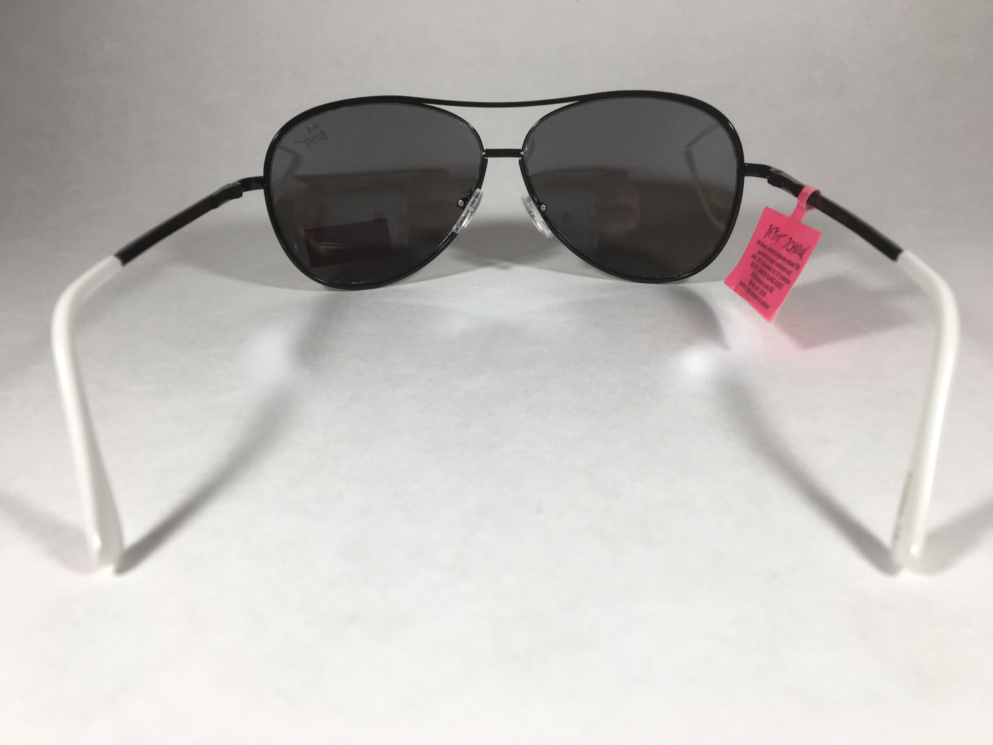 Betsey Johnson Bj462122 Aviator Sunglasses Black Metal Silver Mirror Lens White Feet - Sunglasses