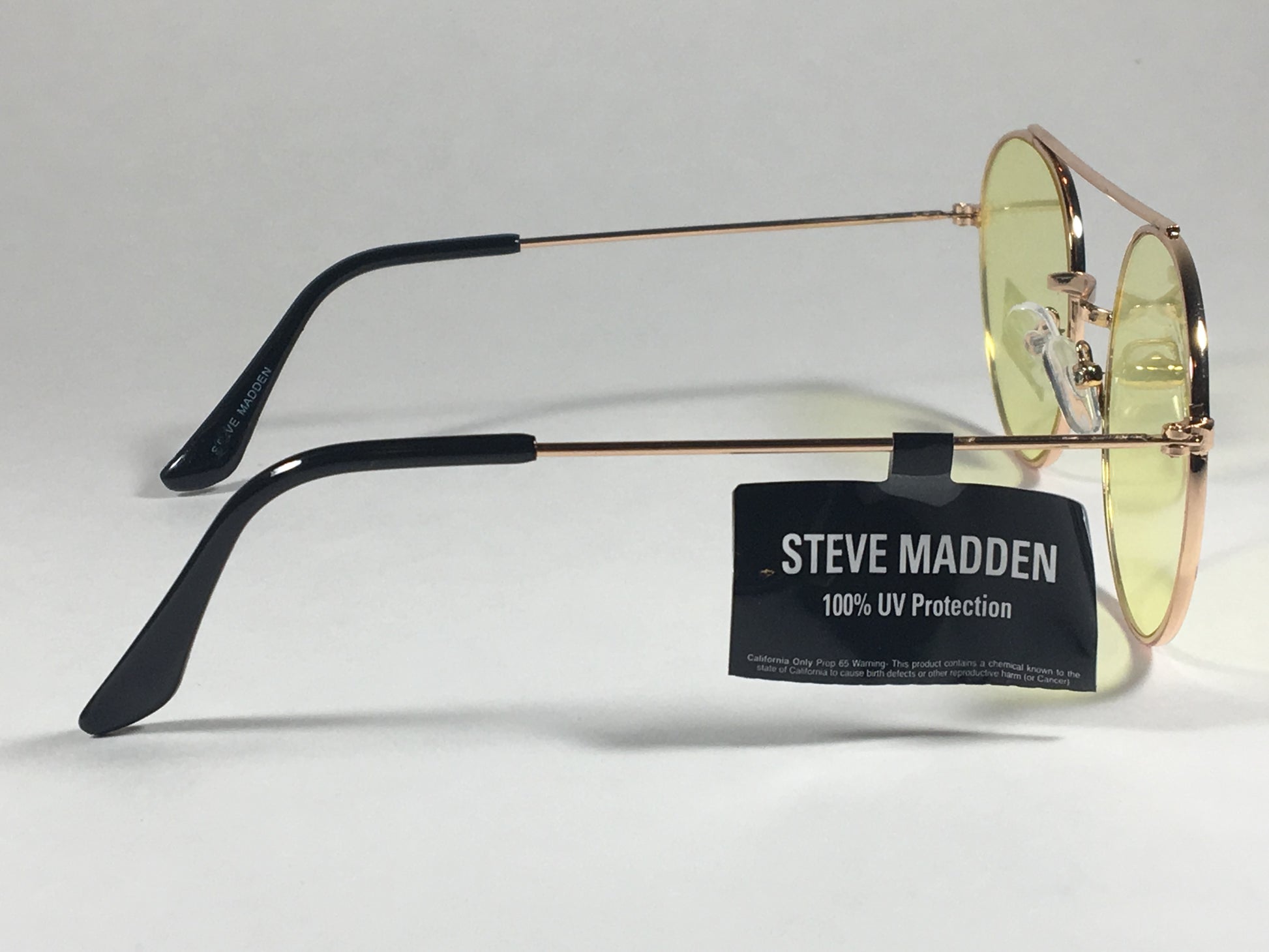 Steve Madden Round Sunglasses Gold Tone Metal Frame Yellow Lens Sm485102 Gldy - Sunglasses