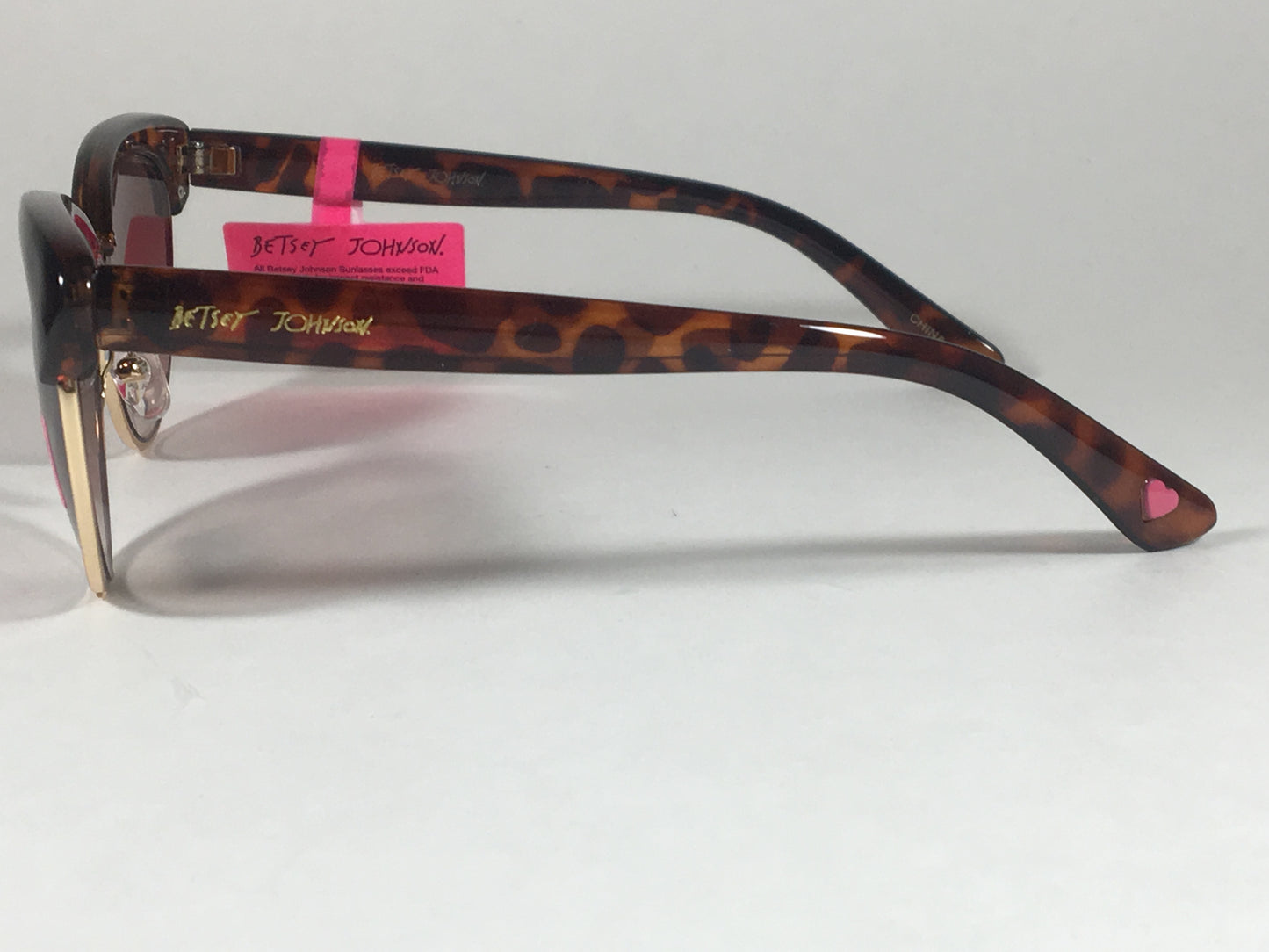 Betsey Johnson Catty Club Sunglasses Gold Brown Tortoise Gradient Cat Eye - Sunglasses