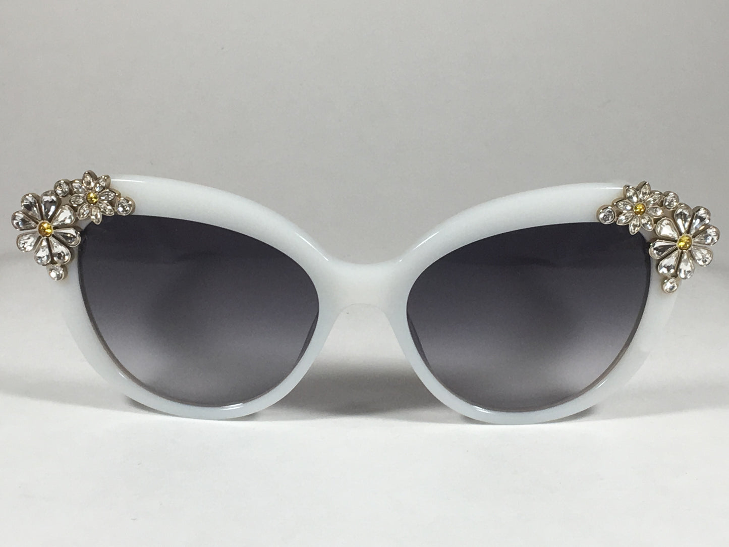 Kate Spade Karyna/s 06Wm F8 Cat Eye Sunglasses White Embedded Crystals Gray Gradient Lens - Sunglasses