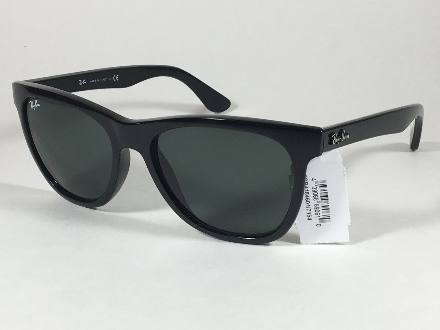 Ray-Ban New Wayfarer Classic Sunglasses Rb4184 601/71 Black Gloss Gray Green Lens - Sunglasses