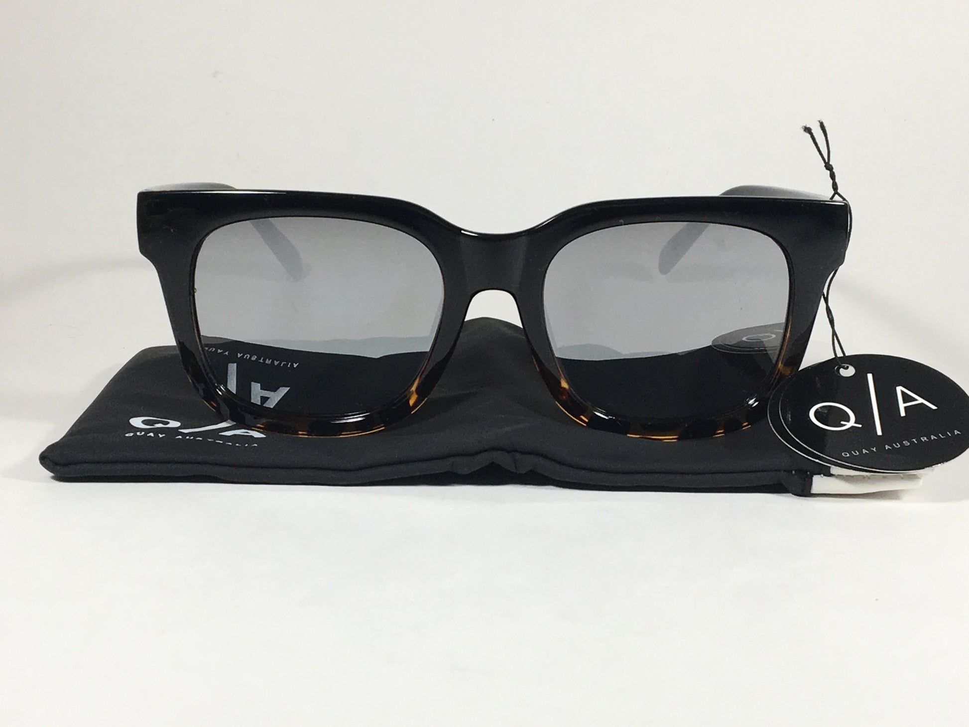 Quay sunglasses tortoise hotsell