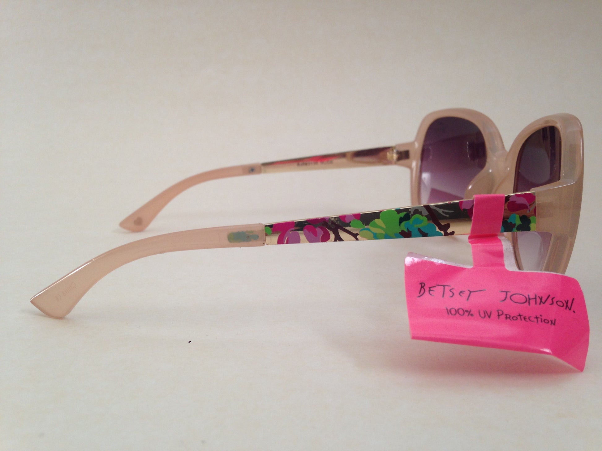 Betsey Johnson Bj863136 Butterfly Sunglasses New Authentic Brown Nude Flower Print Design - Sunglasses