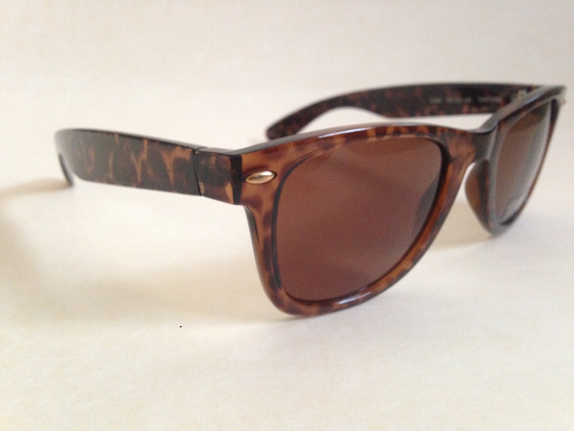 Lucky Brand Mens Dusk Sunglasses Classic Retro Square Frame Brown Tortoise 50 - Sunglasses