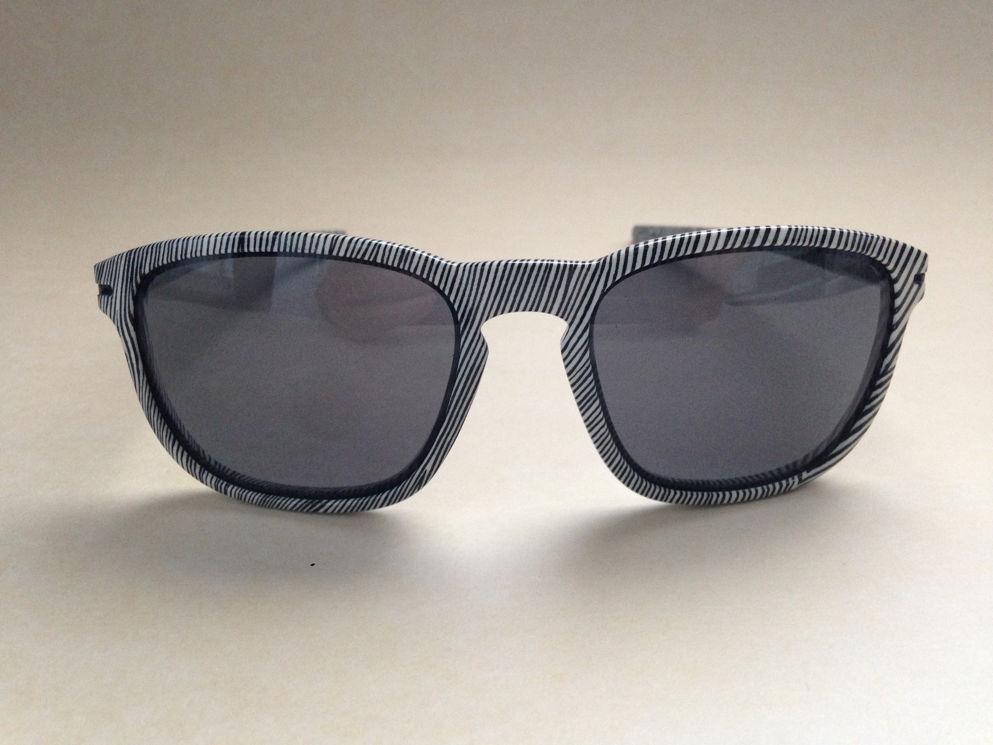 Oakley Enduro Sunglasses Fingerprint White Zebra Swirl Frame Gray Lens Oo9223 21 - Sunglasses