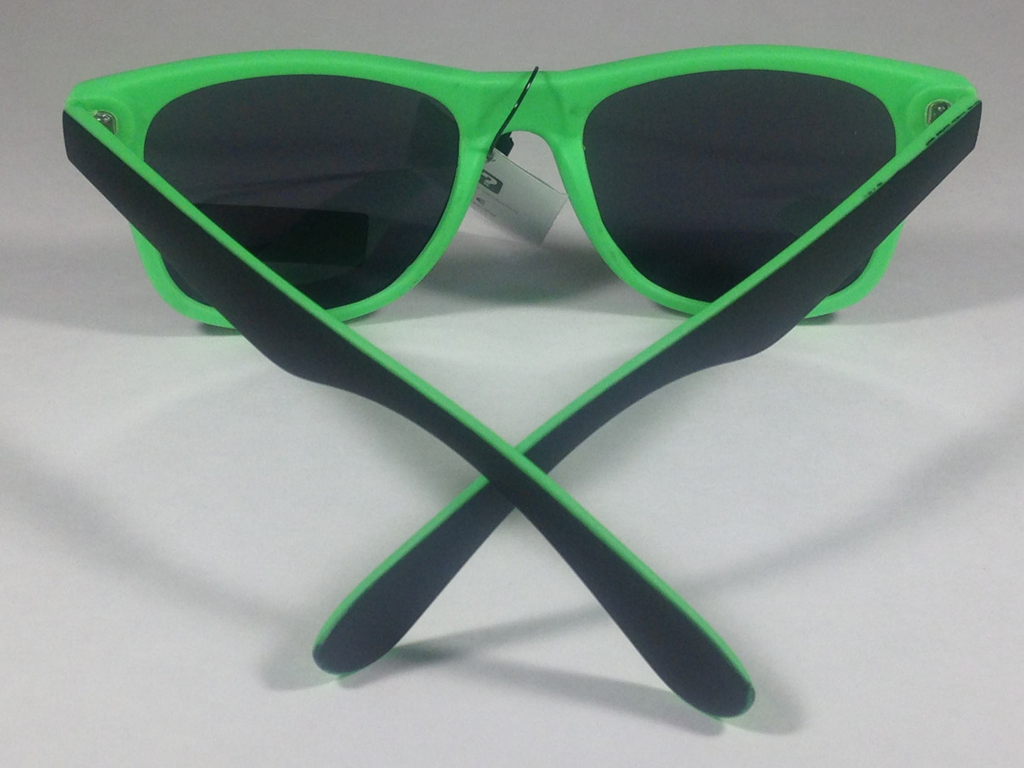 Hd Polarized Sunglasses Pz-Wf04-2Tst Two Tone Wf Man Girl Multiple Color Matte Rubber Finish - Sunglasses