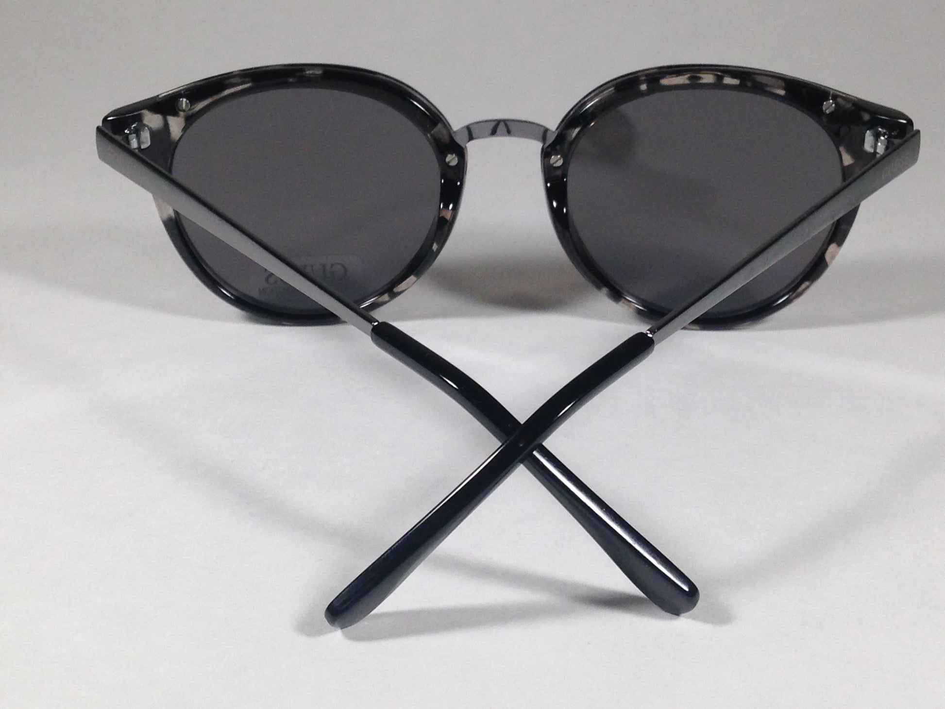 Guess Womens Round Sunglasses Gf0305 56U Clear Black Marble Silver Mirror New - Sunglasses