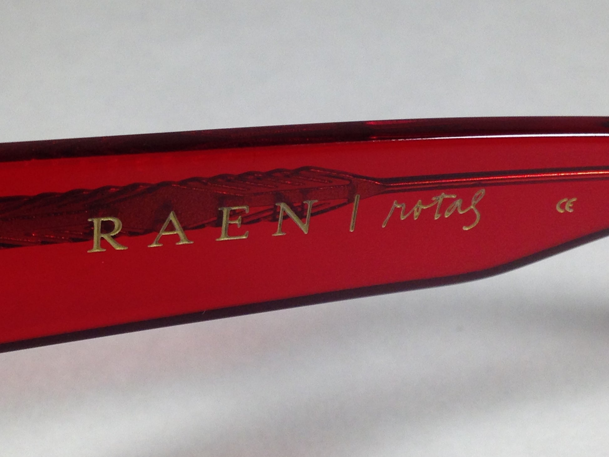 Raen Rotas Red Crystal Sunglasses Round Clear Red Smoke Gray Gradient Len Rot-068-Gradsmk - Sunglasses