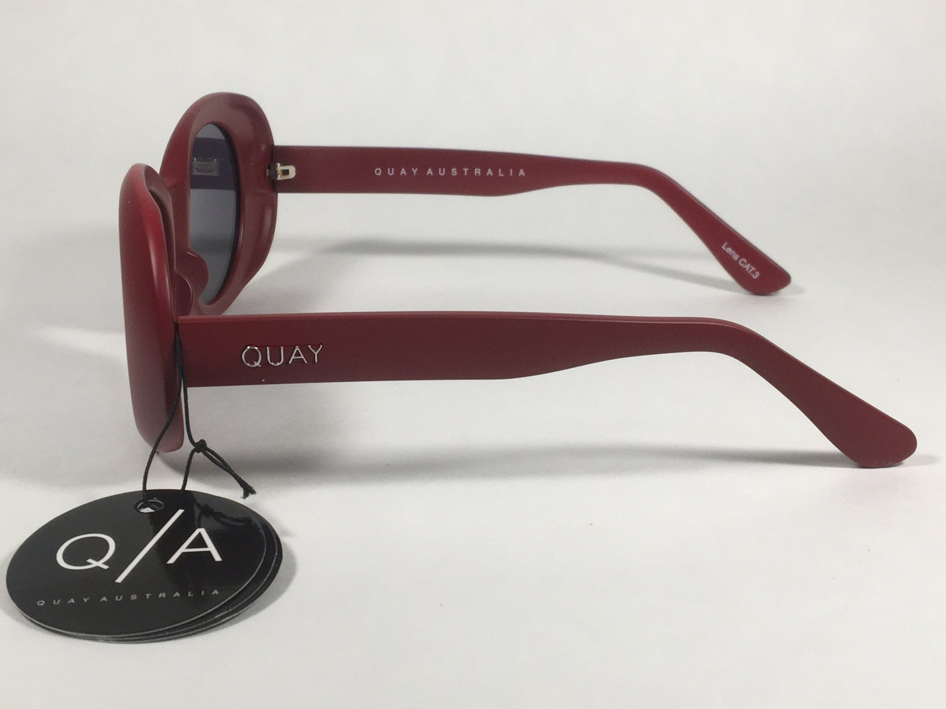 Quay Frivolous QW000293 RED/SMK Oval Sunglasses Matte Red Plastic Frame Smoke Gray Lens - Sunglasses