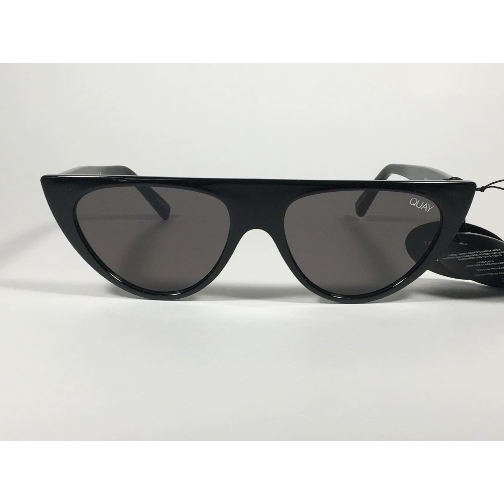 Quay Australia QW000296 BLK/SMK Run Away Flat Top Cat Eye Sunglasses Black Gloss Frame Gray Smoke Lenses - Sunglasses